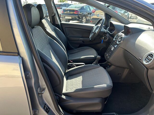 OPEL CORSA ELEGANCE 1.4 AUTO SPANISH LHD IN SPAIN ONLY 73000 MILES SUPERB 2011